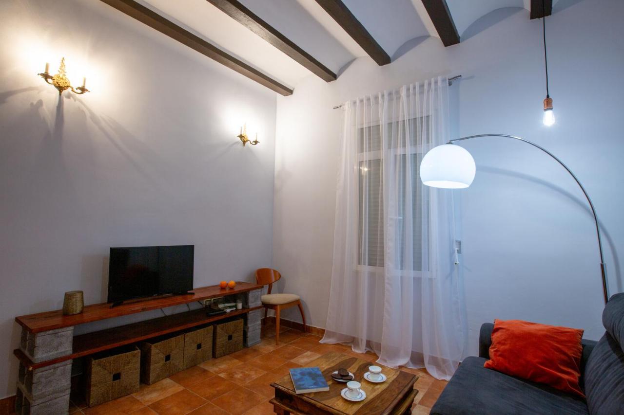 Cozy Apartment Near The Center, Torres De Serrano Valensiya Dış mekan fotoğraf